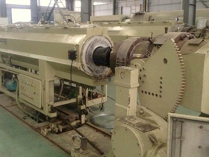 PP管材加工設(shè)備